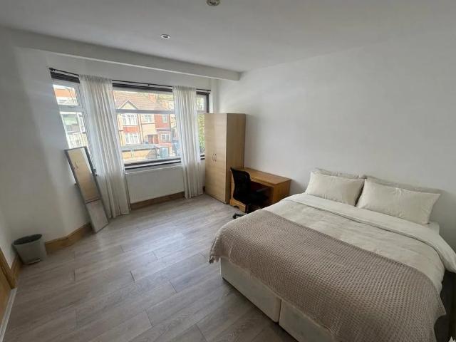 Room for rent in Westminster, Greater London