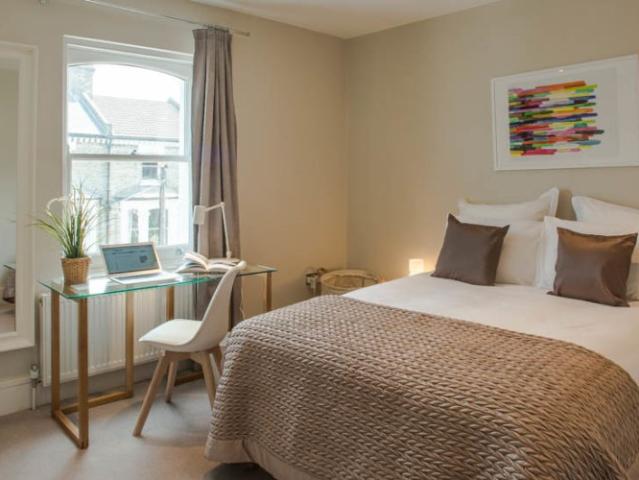 Room for rent in Clapham Junction, Greater London