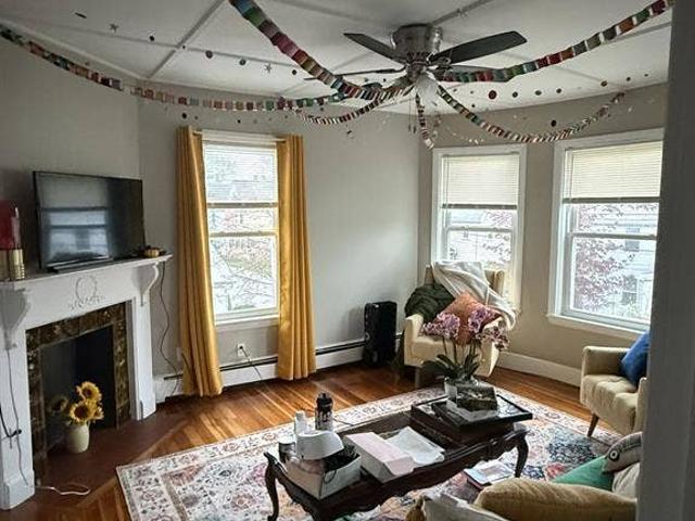 Room for rent in Winthrop, Massachusetts