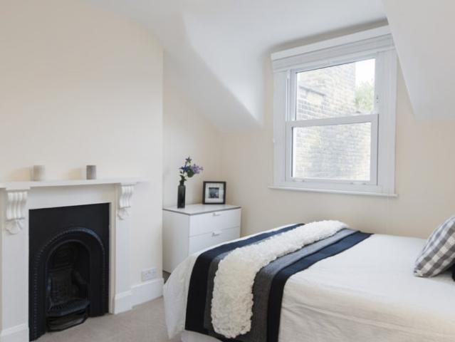 Room for rent in Battersea, Greater London