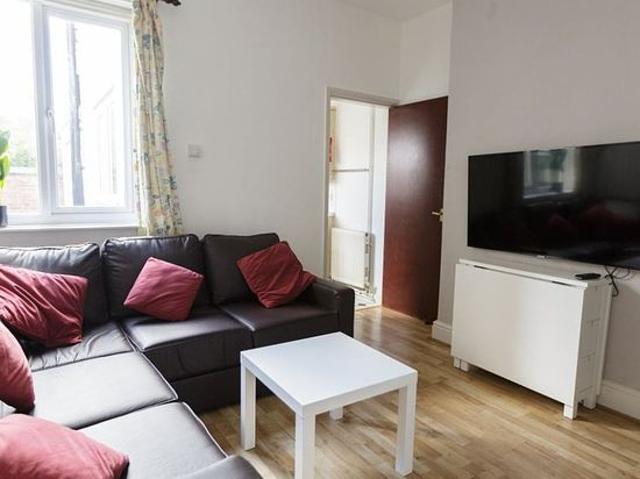 Room for rent in Ladywood, West Midlands