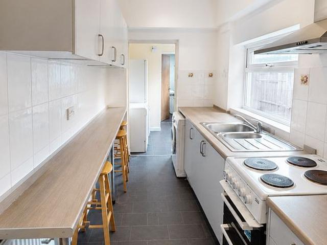 Room for rent in Bournbrook, West Midlands