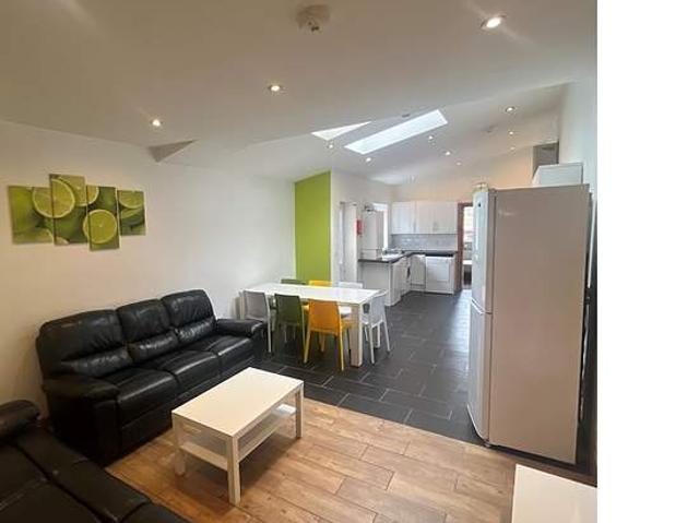 Room for rent in Bournbrook, West Midlands