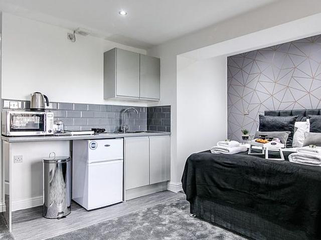 Room for rent in Turves Green, Birmingham