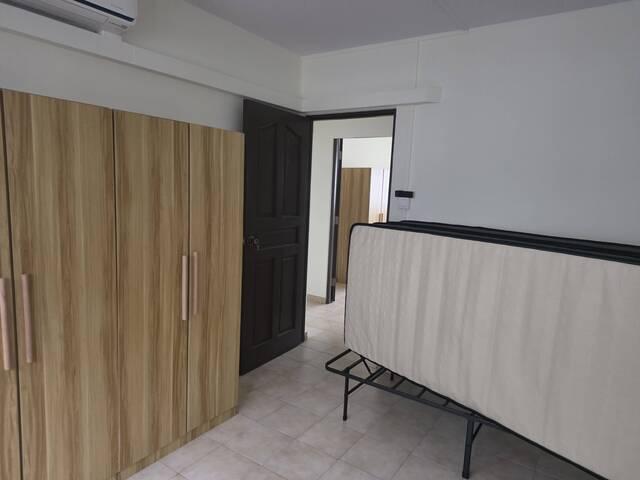 Room for rent in Jelebu, Singapore