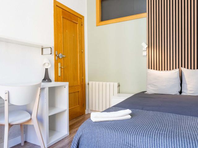 Habitación en alquiler en Ríos Rosas, Madrid