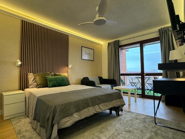 Habitación en alquiler en Viñas Viejas, Boadilla Del Monte