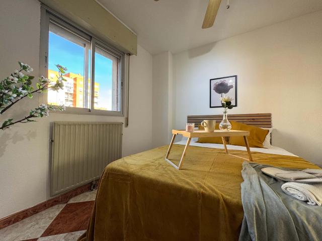 Habitación en alquiler en Puente de Vallecas, Madrid
