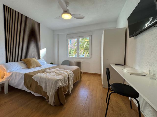 Habitación en alquiler en Parque Estoril II, Móstoles