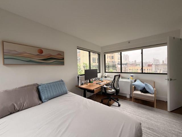 Room for rent in Arverne, New York