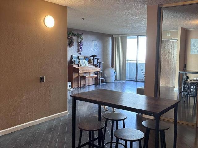 Room for rent in Albany, California
