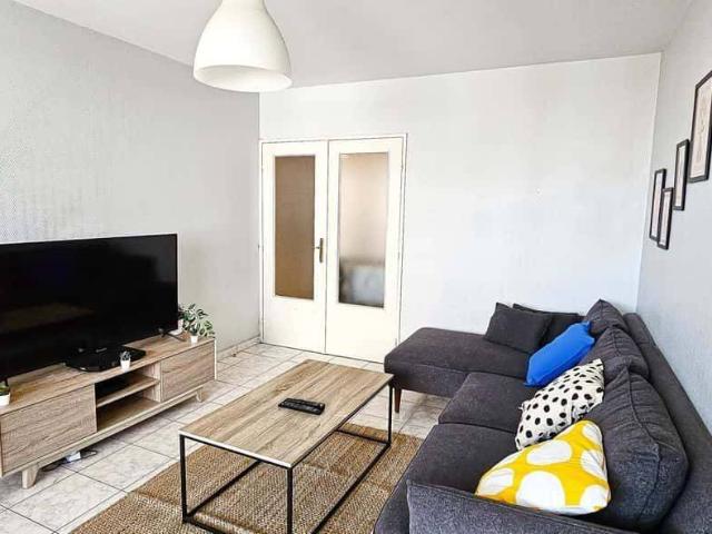 Studio location à Gratte-Ciel, Villeurbanne