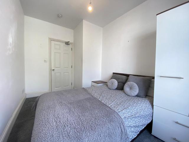 Room for rent in Milton, Hamerton