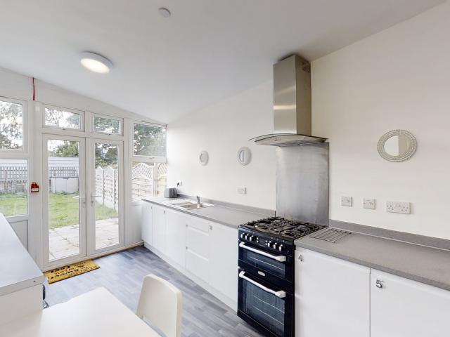 Room for rent in New Town, Dartford