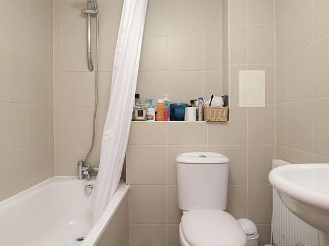 Room for rent in Scotland