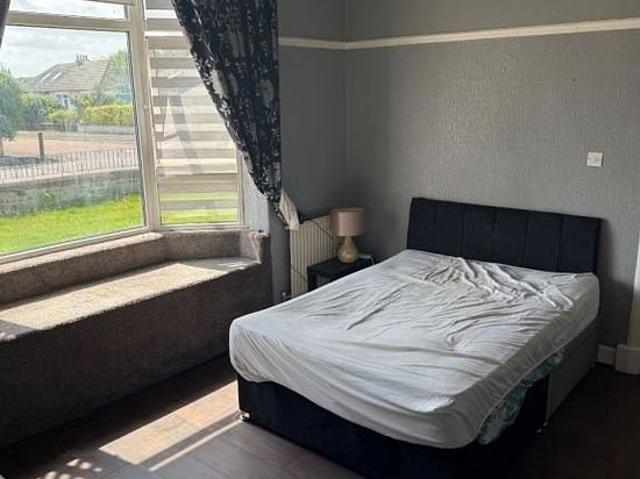 Room for rent in Cardonald, Scotland