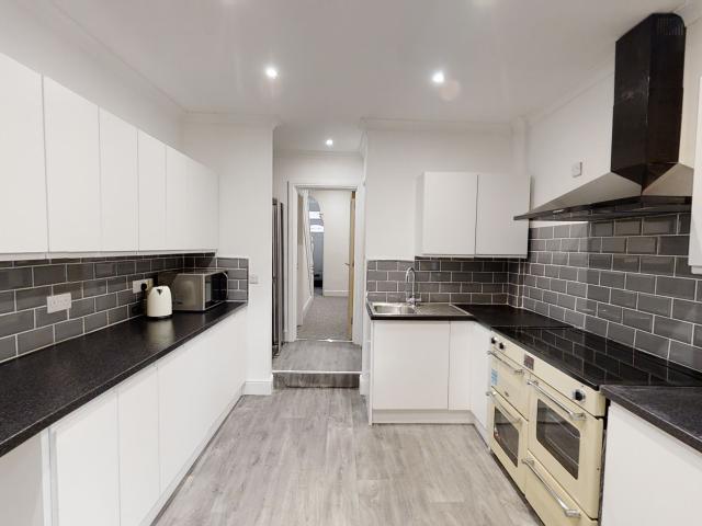 Room for rent in Midway, Kent