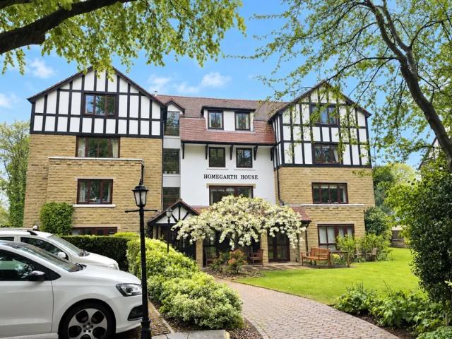 Room for rent in Oakwood, West Yorkshire