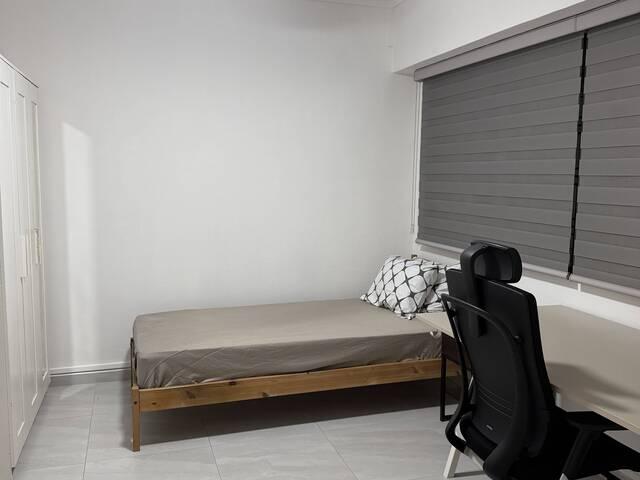 Room for rent