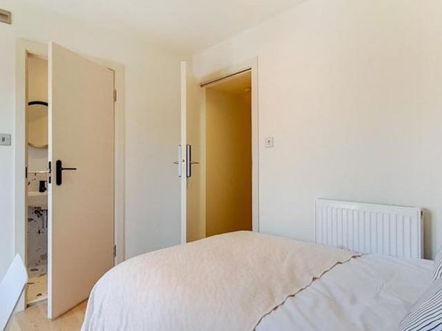 Room for rent in Norbiton, Greater London
