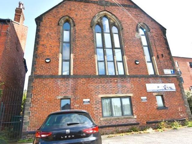 Room for rent in Kirkstall, West Yorkshire