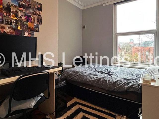 Room for rent in Woodhouse, West Yorkshire