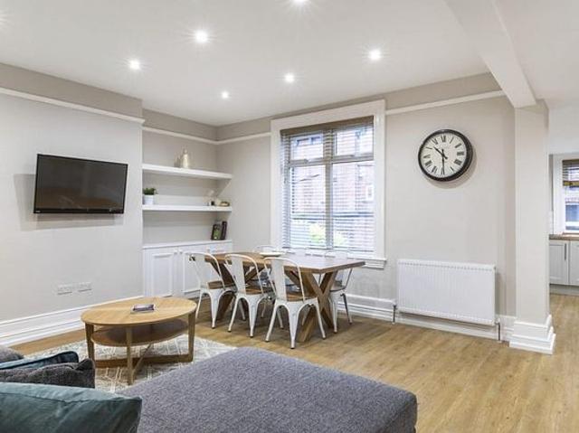 Room for rent in Woodhouse, West Yorkshire