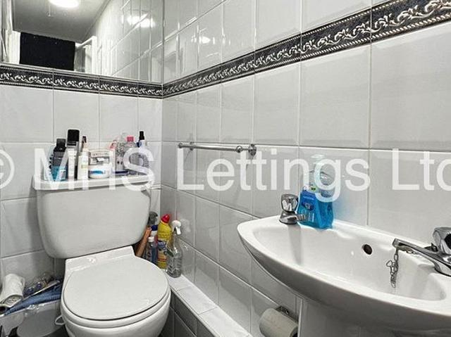 Room for rent in Woodhouse, West Yorkshire