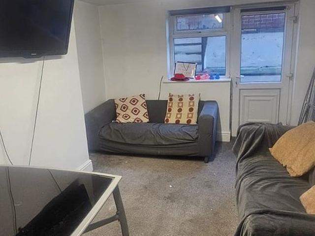 Room for rent in West Yorkshire