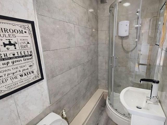 Room for rent in Burley, West Yorkshire