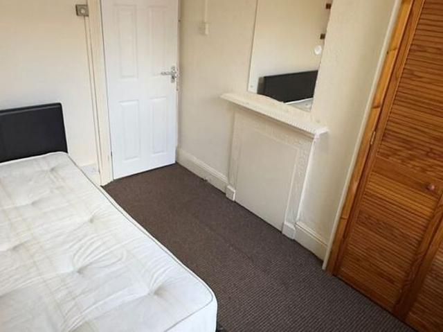 Room for rent in Woodhouse, West Yorkshire