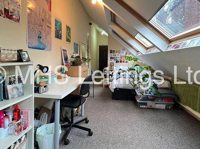 Room for rent in Woodhouse, West Yorkshire