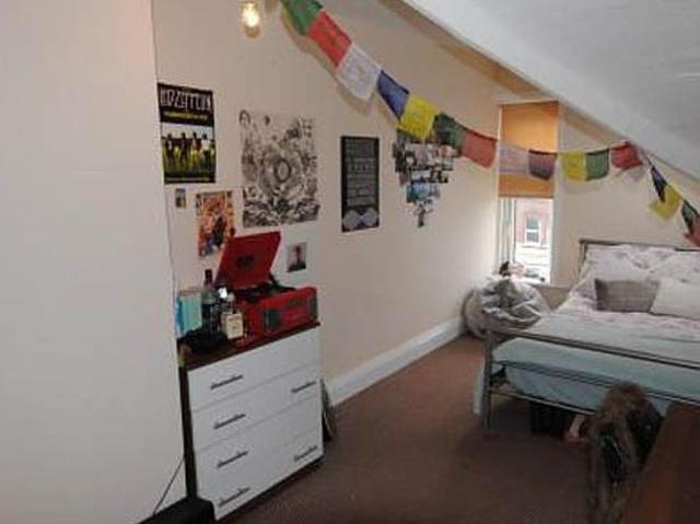 Room for rent in Headingley Hill, Headingley