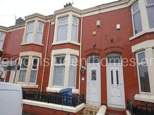 Room for rent in Kensington, Calderstones