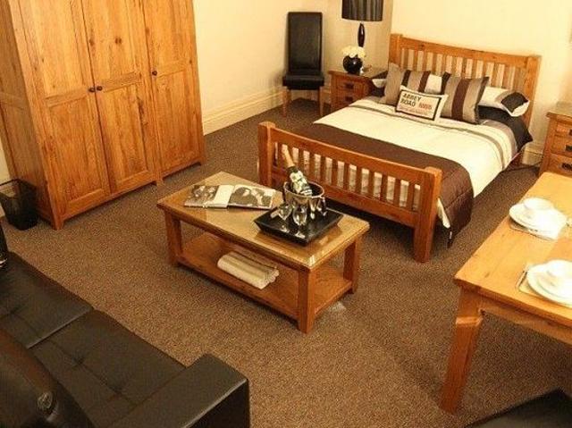 Room for rent in Calderstones