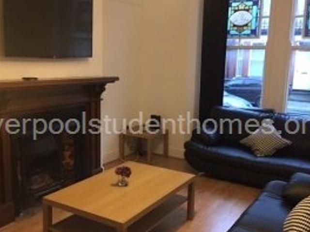 Room for rent in Calderstones
