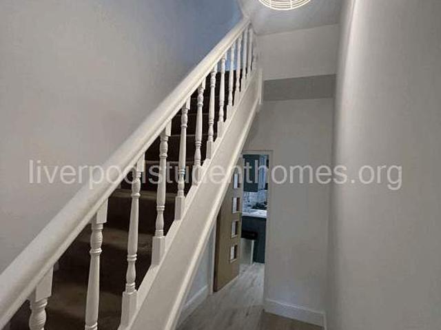 Room for rent in Calderstones