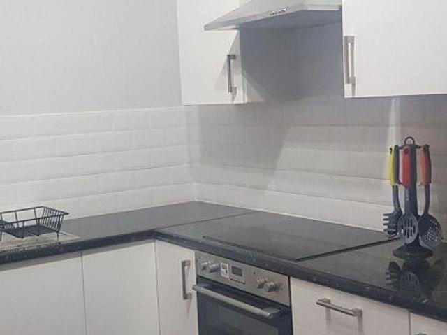 Room for rent in Calderstones