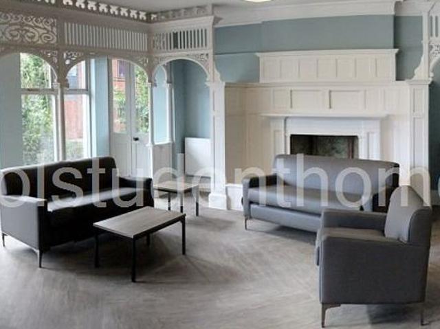 Room for rent in Calderstones