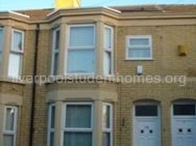 Room for rent in Kensington, Calderstones