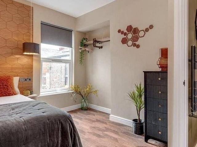 Room for rent in Calderstones