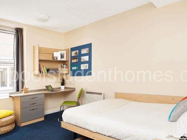 Room for rent in Calderstones