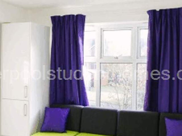 Room for rent in Calderstones