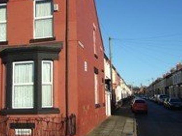 Room for rent in Calderstones