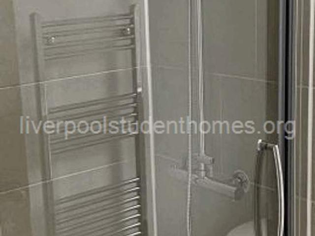 Room for rent in Calderstones