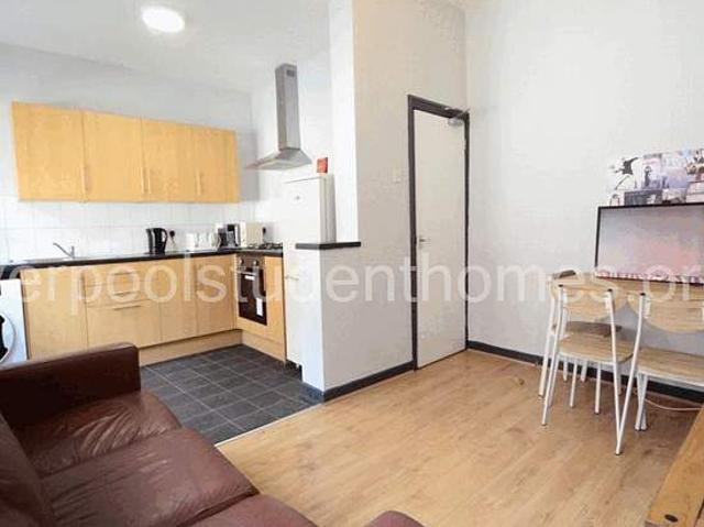 Room for rent in Calderstones
