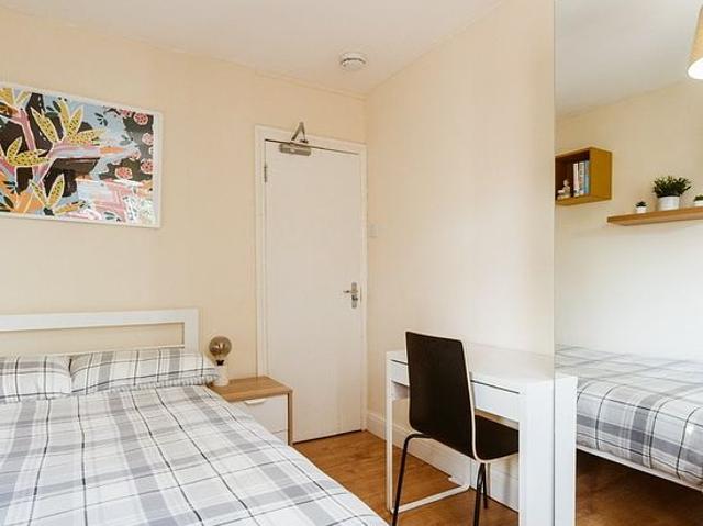 Room for rent in South Tottenham, Greater London