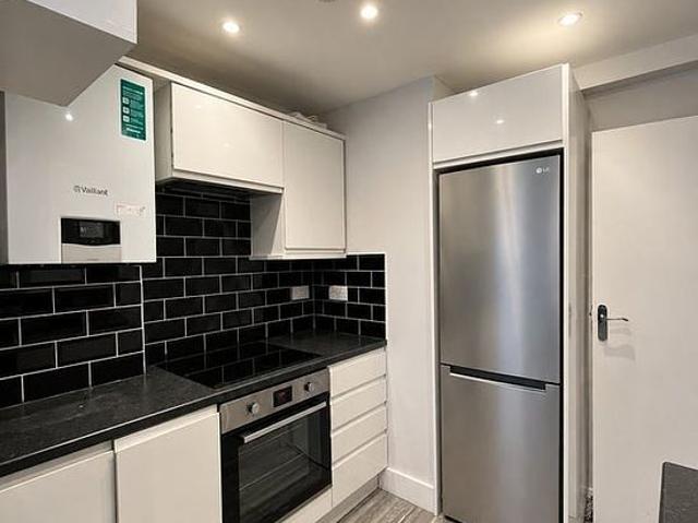 Room for rent in Maida Hill, Greater London