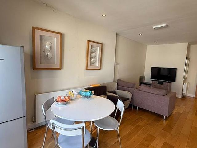 Room for rent in Finchley, Greater London