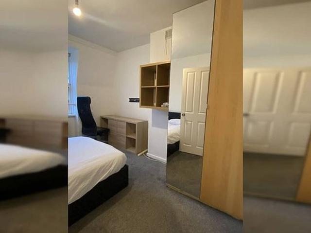 Room for rent in The Borough, Greater London